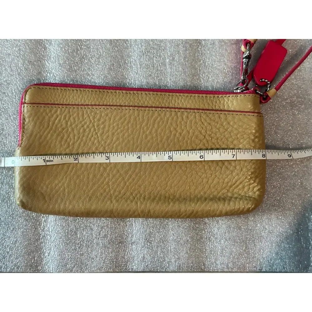 EUC Coach Bleecker Edgepaint Double Zip Leather Wallet Wristlet Camel Pink Ruby